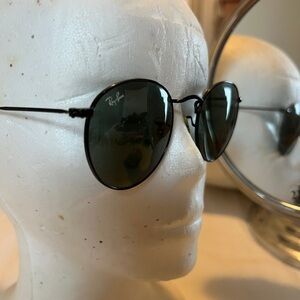 Ray-Ban Black Sunglasses